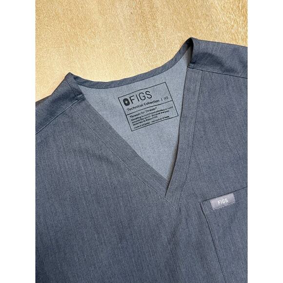 Figs Catarina One-Pocket Scrub Top GRAPHITE Extra Small - Picture 2 of 4